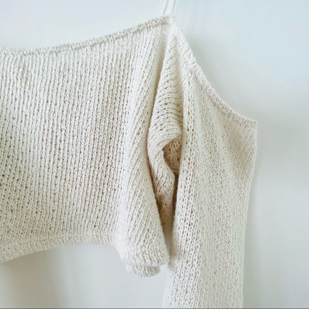 Pretty Cold Shoulder Knit Crop Top View 4